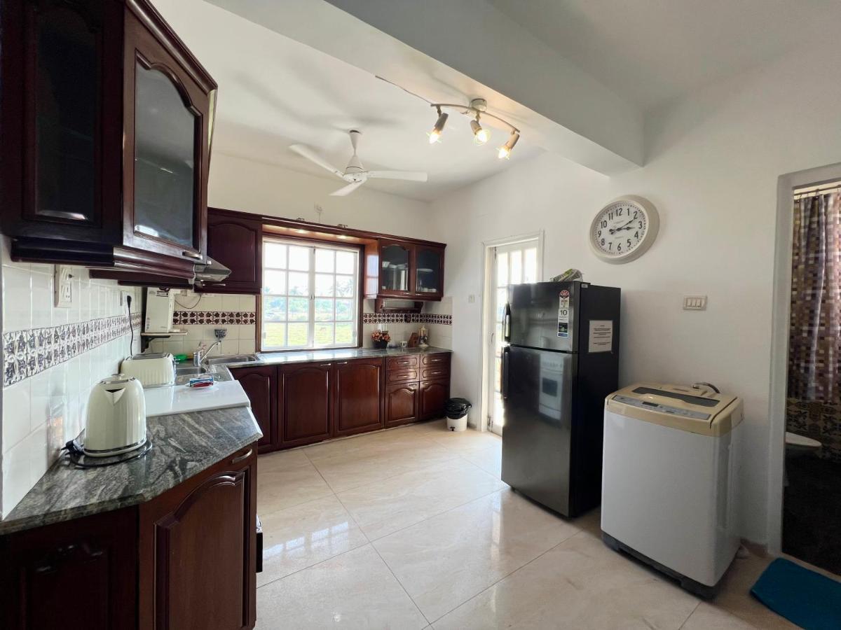 Villa Marina -By The Beach Goa Benaulim Exterior foto